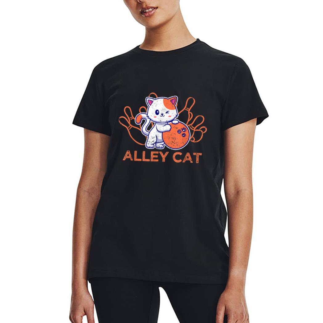 Alley Cat Bowling Team Humor Funny Bowler Cats Vintage Women T-Shirt