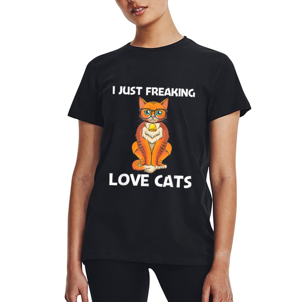 Cute Cat Design For Men Women Kitten Feline Pet Cat Lovers Women T-Shirt