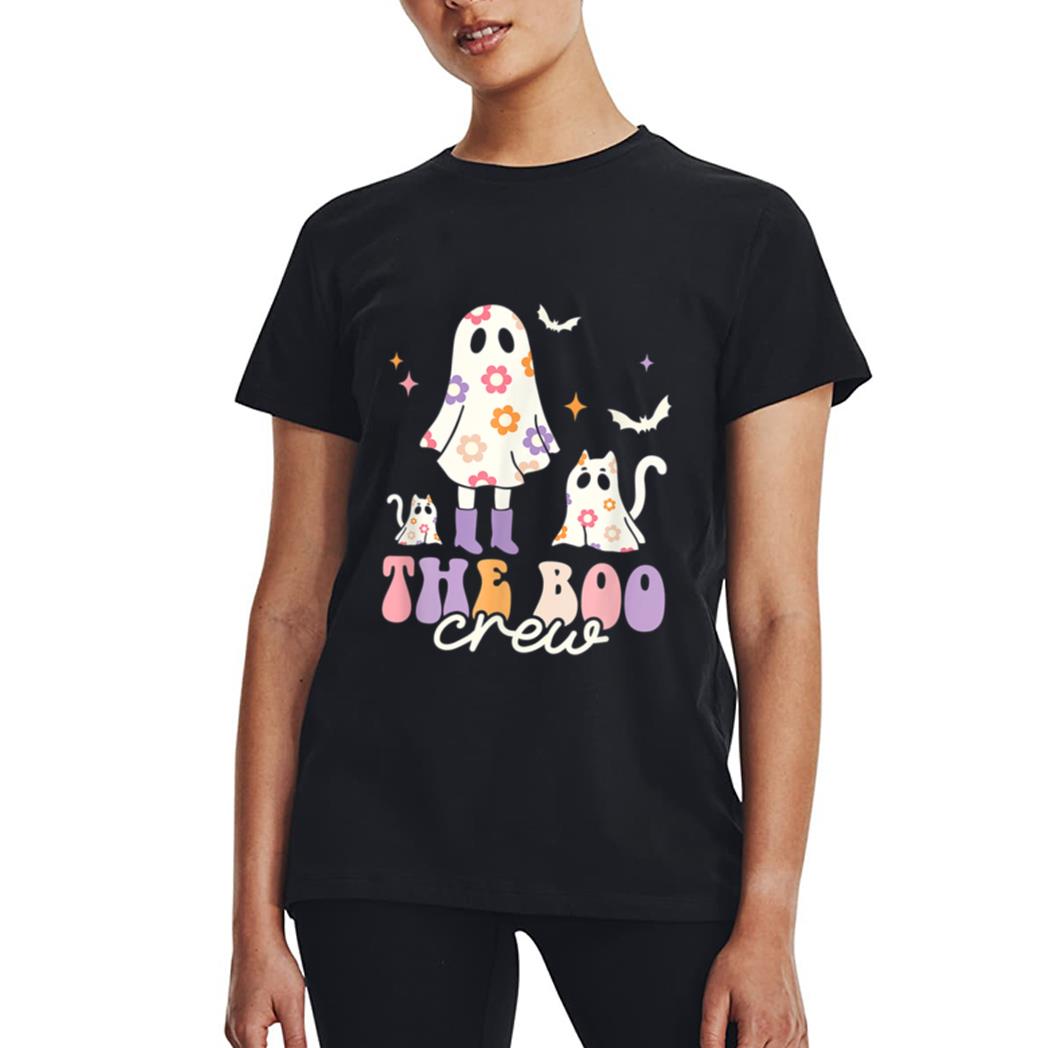 He Boo Crew Spooky Season Ghost Cat Halloween Groovy Retro Women T-Shirt