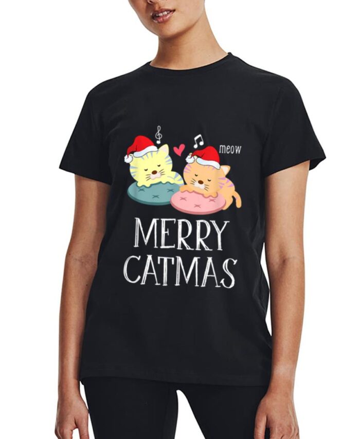 Merry Catmas Pajama Christmas Lights Funny Holiday Cat Mom Women T-Shirt