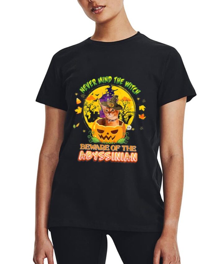 Never Mind He Witch Beware Of Abyssinian Cat Halloween Hat Women T-Shirt